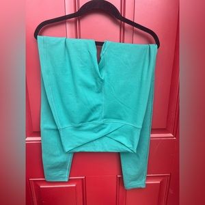 Alphalete surface path leggings